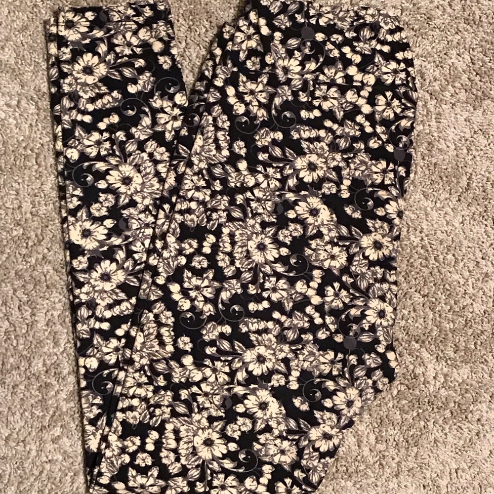 Lularoe TC Leggings